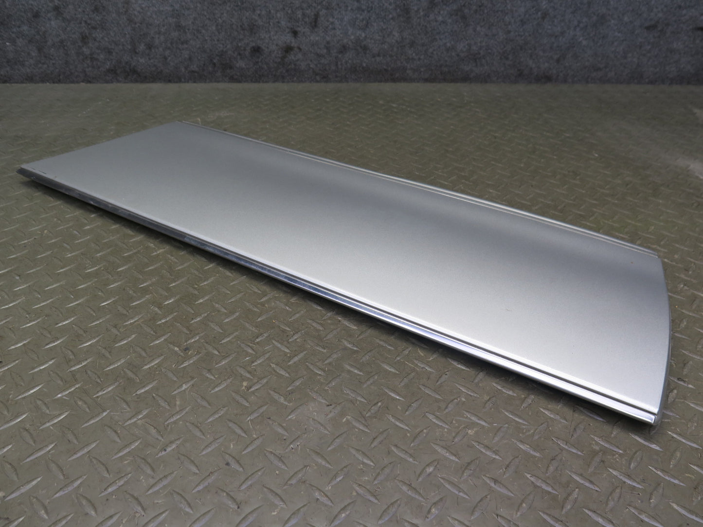 98-05 Lexus GS400 GS430 GS300 Set of 2 Front & Rear Left Door Moulding Trim OEM