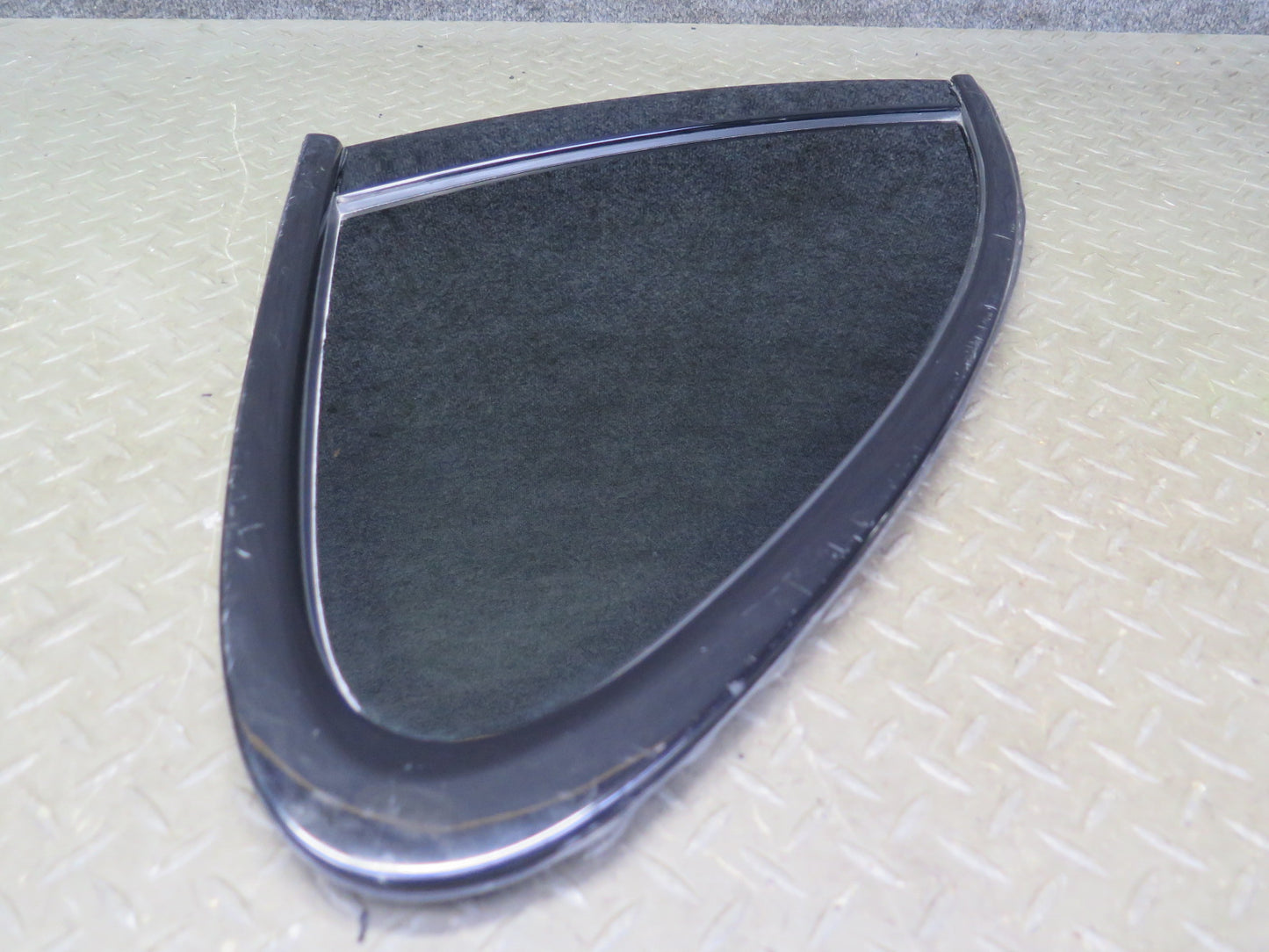 2011-2018 Porsche Cayenne 958 Rear Left Driver Side Quarter Window Glass