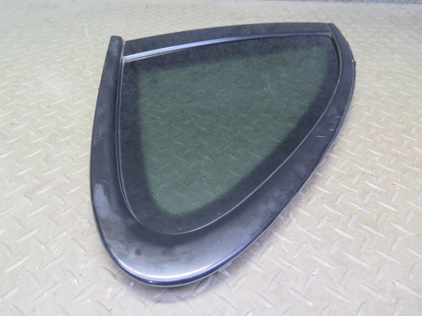 2011-2018 Porsche Cayenne 958 Rear Left Driver Side Quarter Window Glass