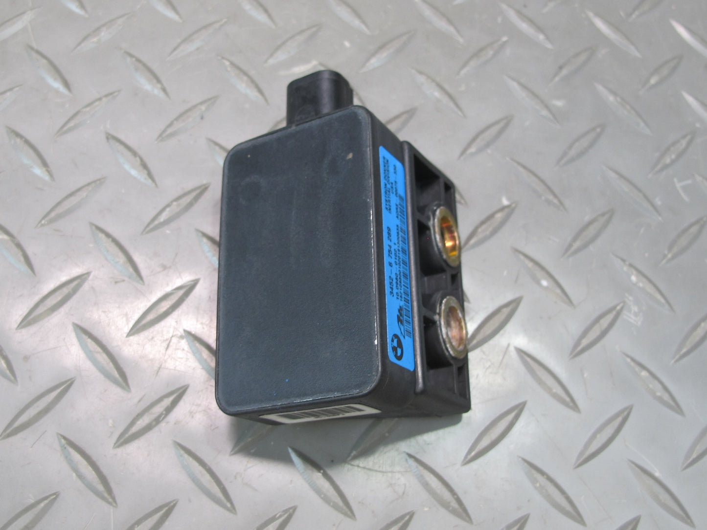 01-02 BMW E46 330ci YAW Turn Rate Acceleration Speed Sensor 6754289 OEM