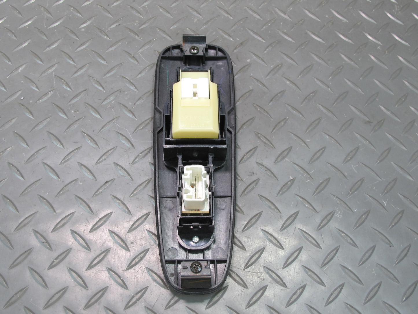 98-00 Lexus UCF20L LS400 Front Right Passenger Door Window Switch w Trim OEM