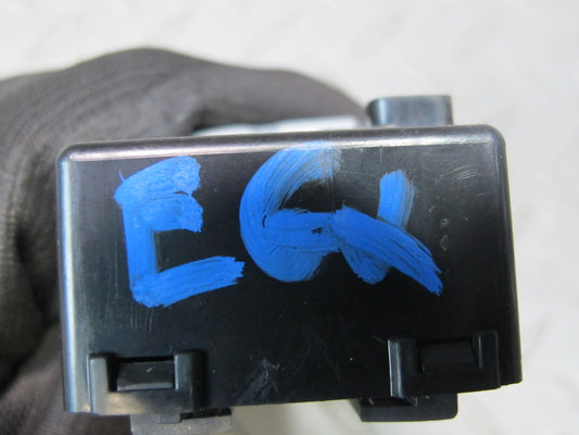 2003-2009 Lexus UZJ120L GX470 Buzzer Skid Control Module w Bracket 86652-51010