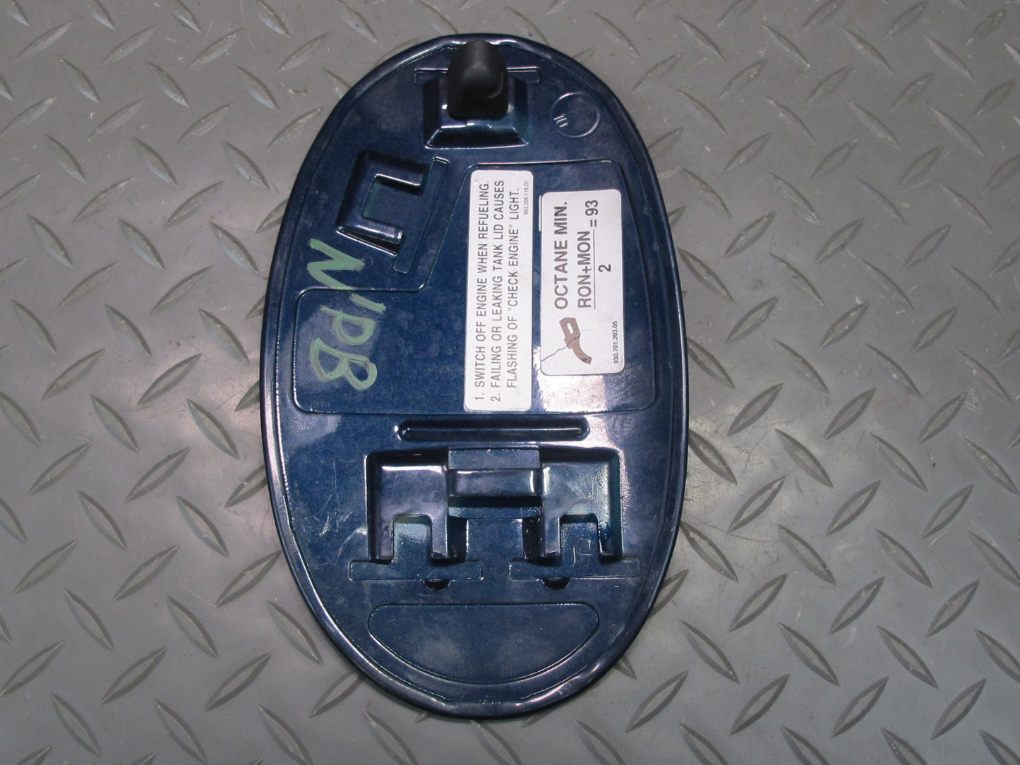 1997-2004 Porsche Boxster 986 Fuel Tank Filler Door Lid Cover