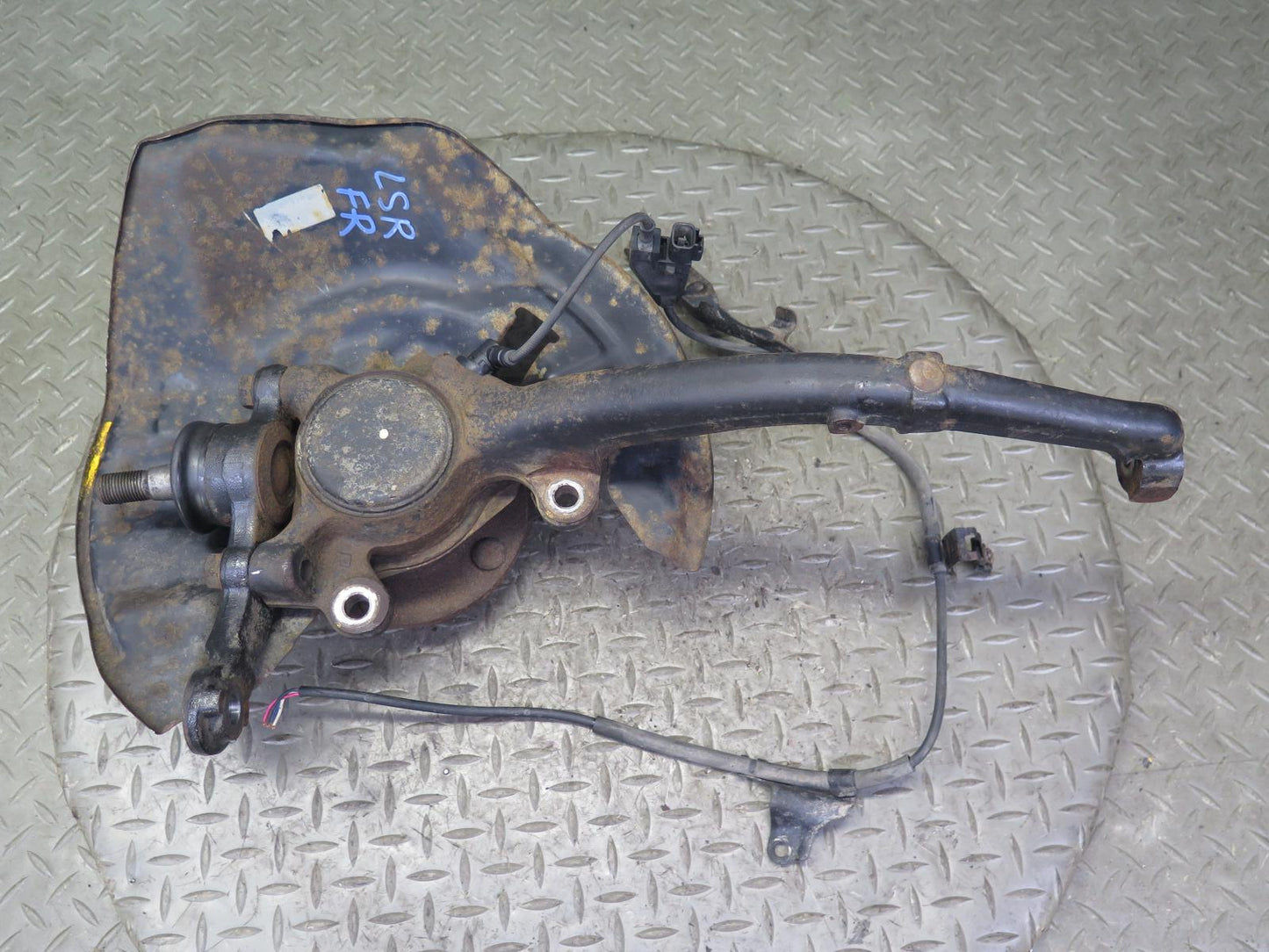 98-00 Lexus UCF20L LS400 Front Right Spindle Knuckle Wheel Hub Bearing 102K OEM