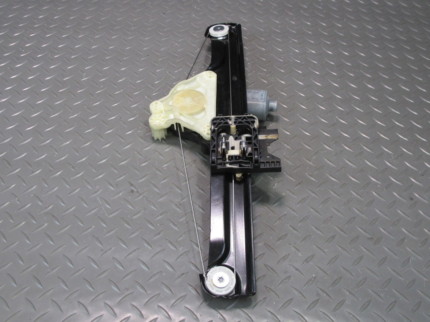 17-23 Porsche Panamera 971 Rear Left Door Window Regulator w Motor 971839401