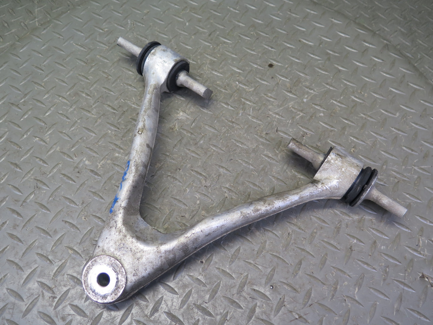 97-04 Chevrolet Corvette C5 Set of 2 Front Left Upper & Lower Control Arm OEM