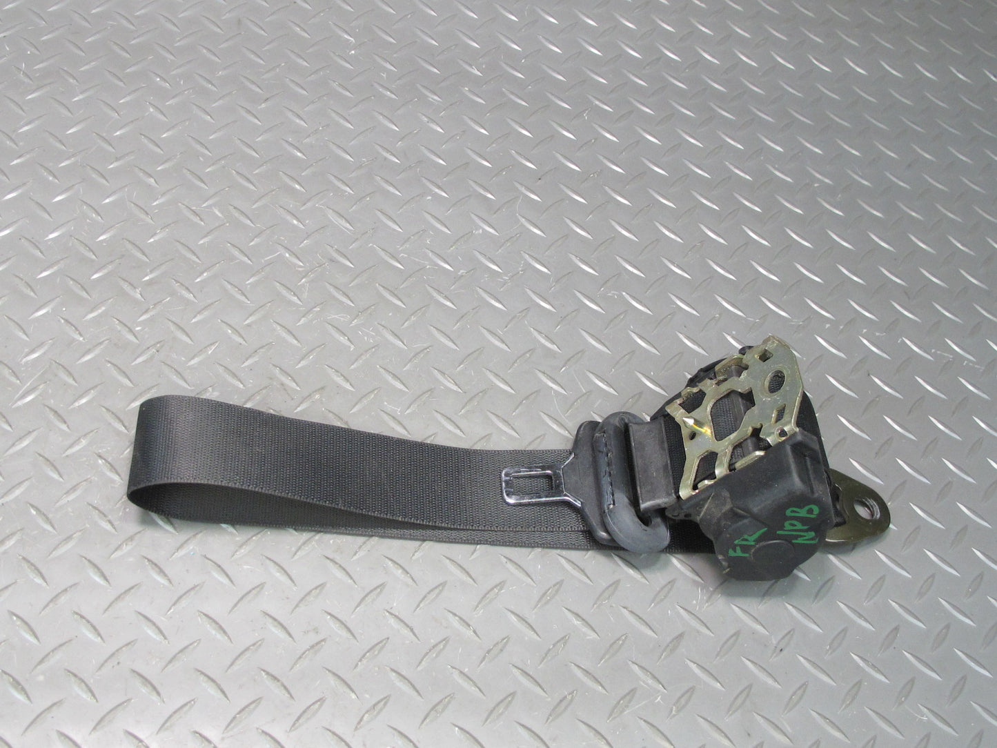 97-01 PORSCHE BOXSTER 986 FRONT LEFT & RIGHT SIDE SEATBELT RETRACTOR SET OEM