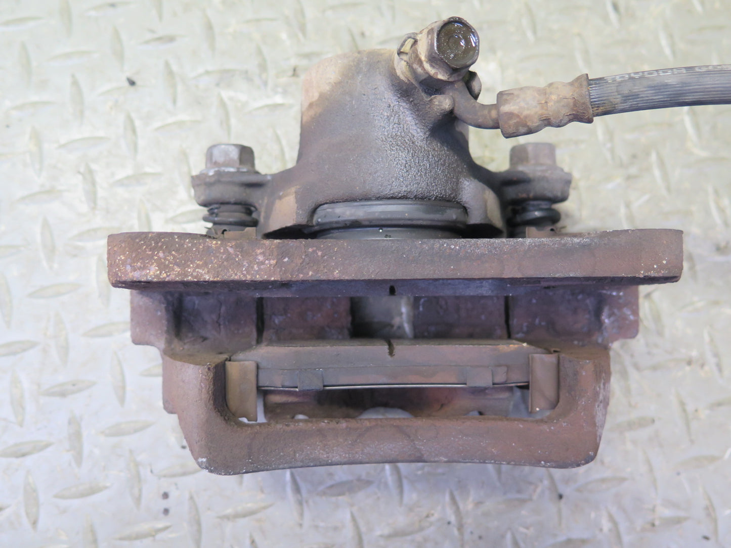 2003-2009 Lexus UZJ120L GX470 AWD Rear Left & Right Brake Caliper Set of 2