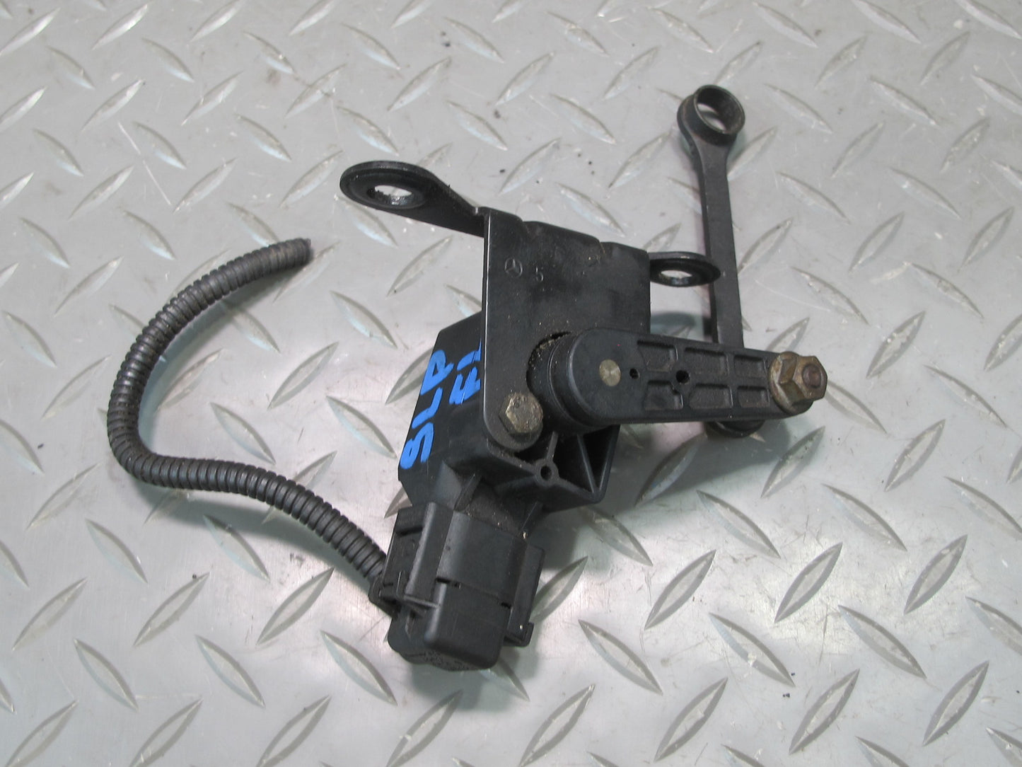 03-06 Mercedes R230 SL500 Set of 2 Front Suspension Height Level Sensor OEM
