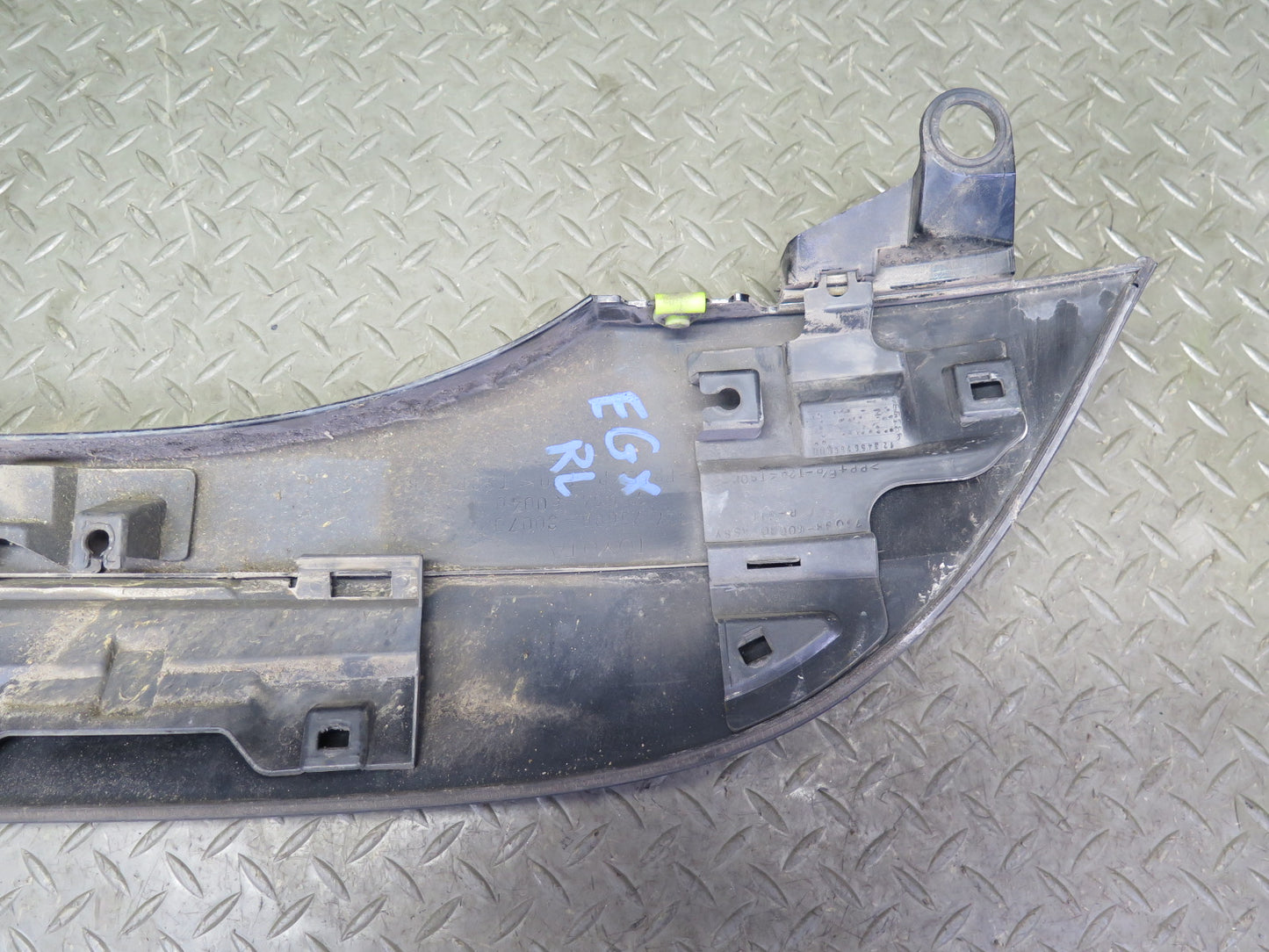 2003-2009 Lexus UZJ120L GX470 Rear Left Side Fender Flare Trim Molding Cover