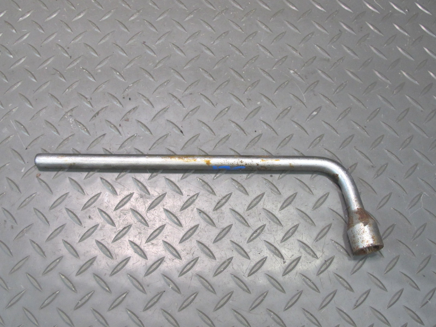 03-12 Mercedes R230 Sl-class Emergency Spare Tire Lift Jack & Wrench Set OEM