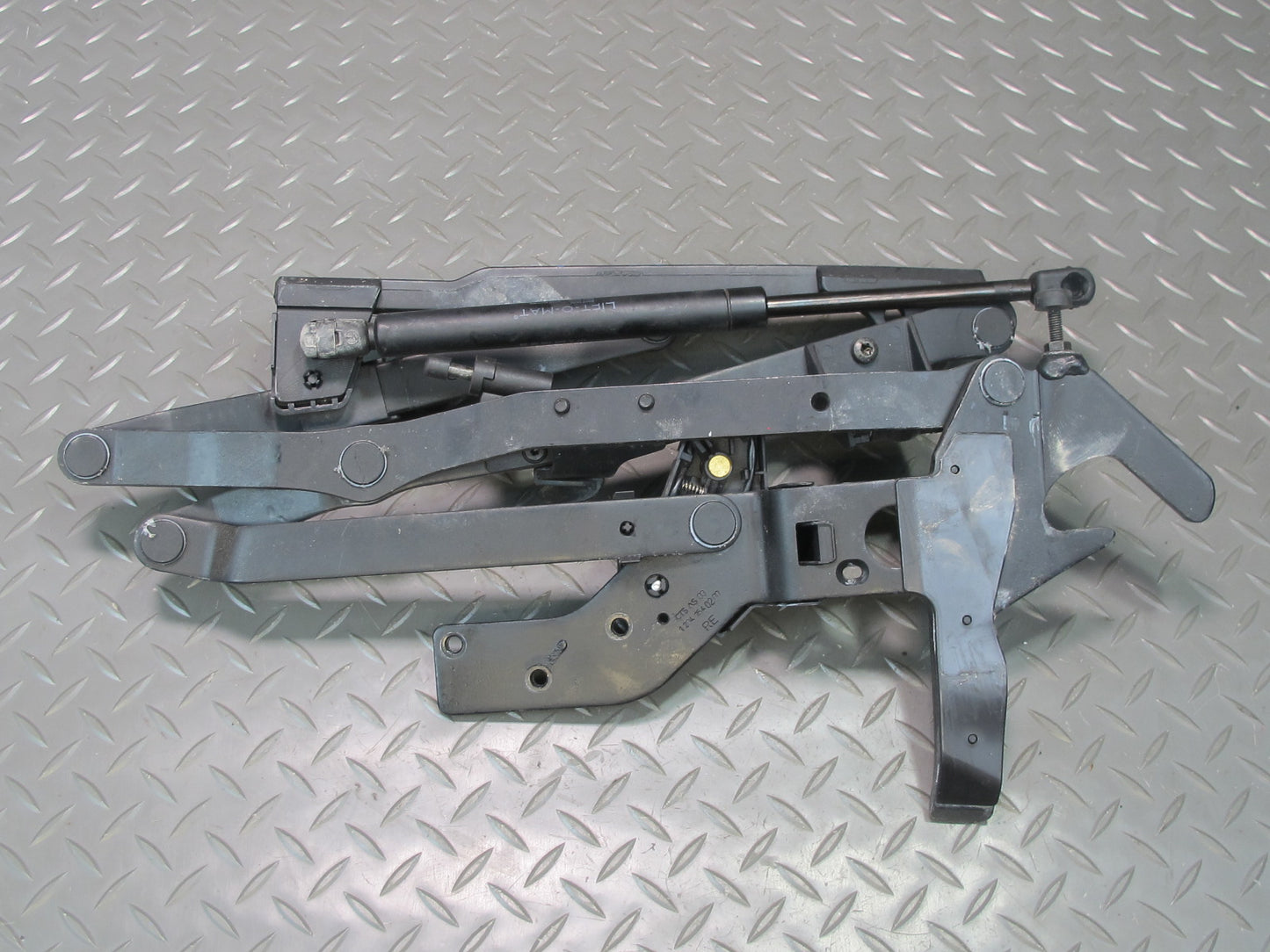 03-06 Mercedes R230 SL500 Set of 2 Rear Left & Right Trunk Lid Hinge OEM