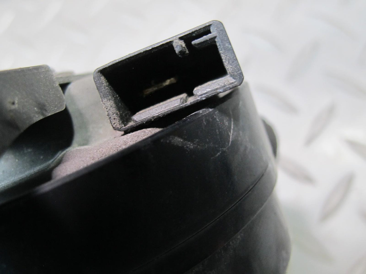 2003-2009 Lexus UZJ120L GX470 High & Low Tone Pitch Horn Signal Set of 2