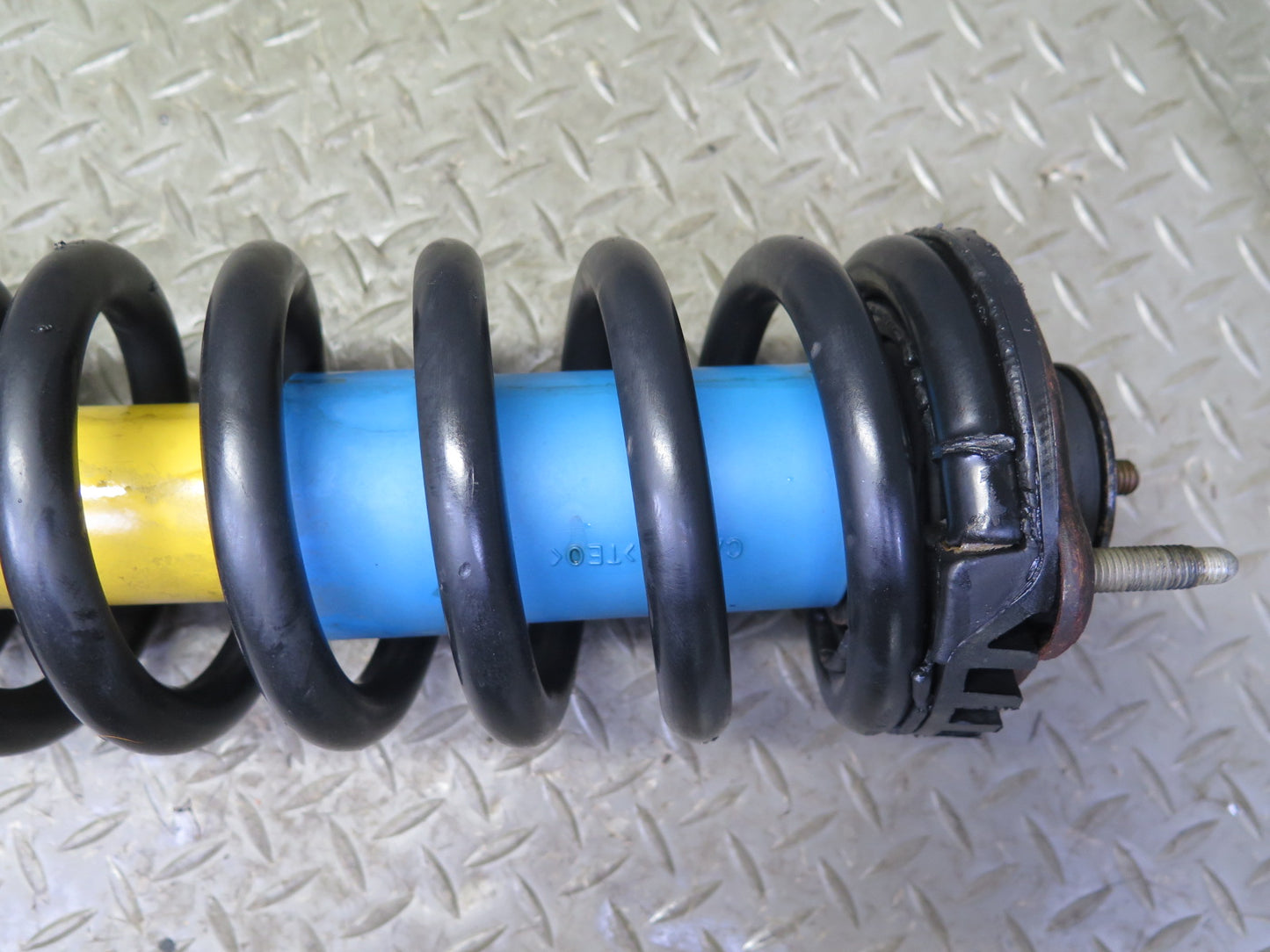 03-06 Chevrolet SSR Front Left & Right Strut Shock Absorber Set Bilstein OEM