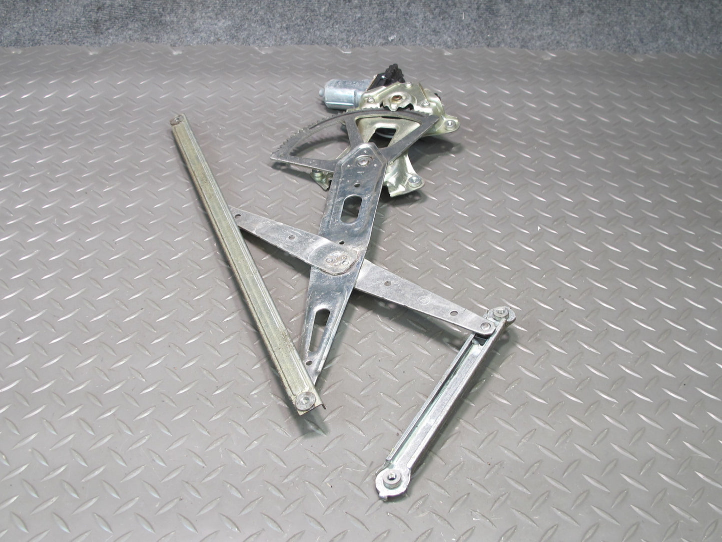 06-08 Lexus IS250 IS350 Is-f Front Right Door Window Regulator w Motor OEM