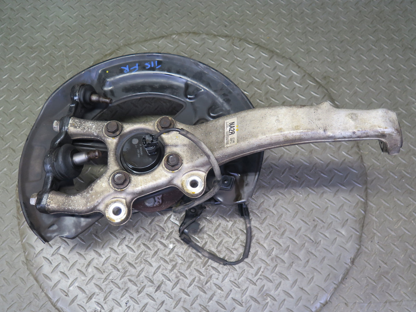 08-14 Lexus USE20L Is-f RWD Front Right Spindle Knuckle Wheel Hub Bearing OEM