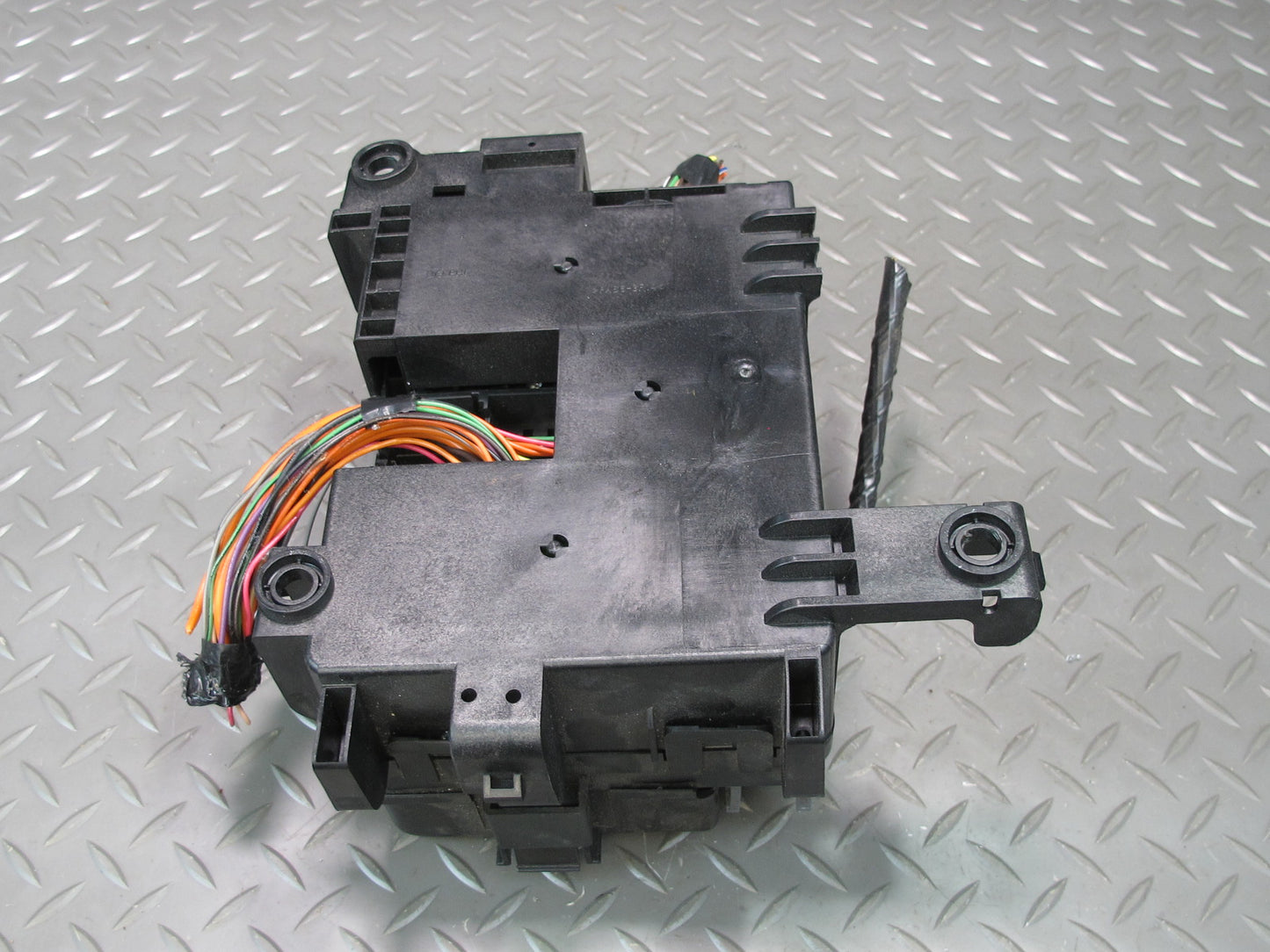 2005 Chevrolet SSR 6.0L A/T Cabin Interior Fuse Box OEM