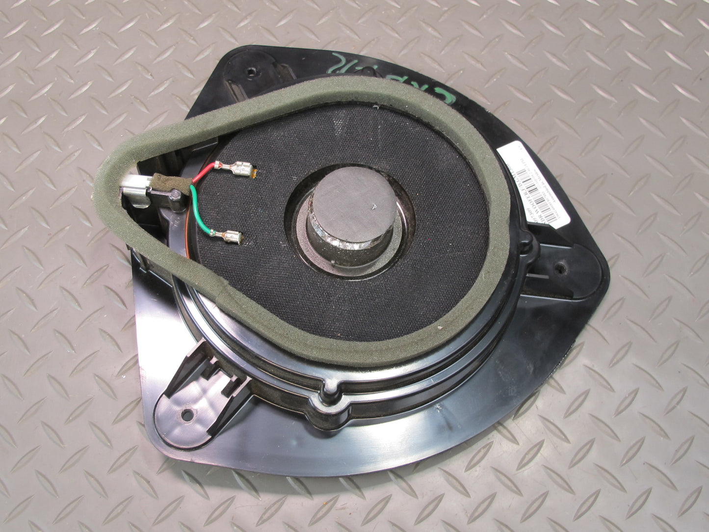 03-06 Chevrolet SSR Set of 2 Front Left & Right Door Bose Woofer Speaker OEM