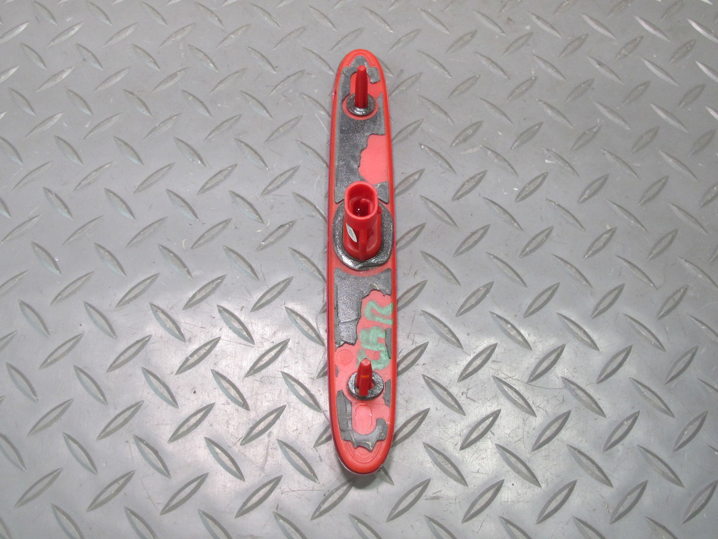 03-06 Chevrolet SSR Rear Third 3RD Brake Light Lamp 15133728 OEM