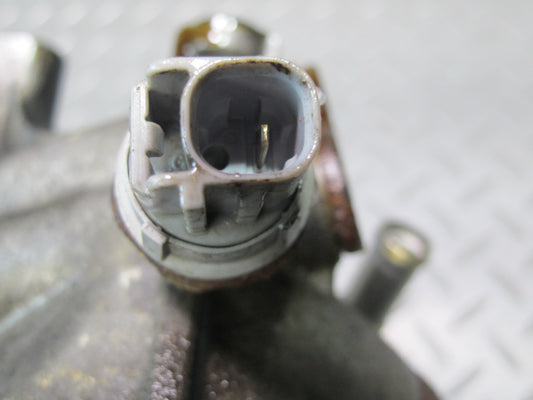 2004-2009 Lexus UZJ120L GX470 4.7L Engine Oil Cooler W/ Bracket