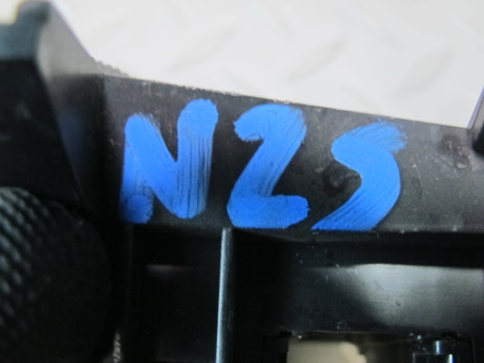 03-09 Nissan Z33 350Z Heated Seat Heater Button Switch Panel OEM