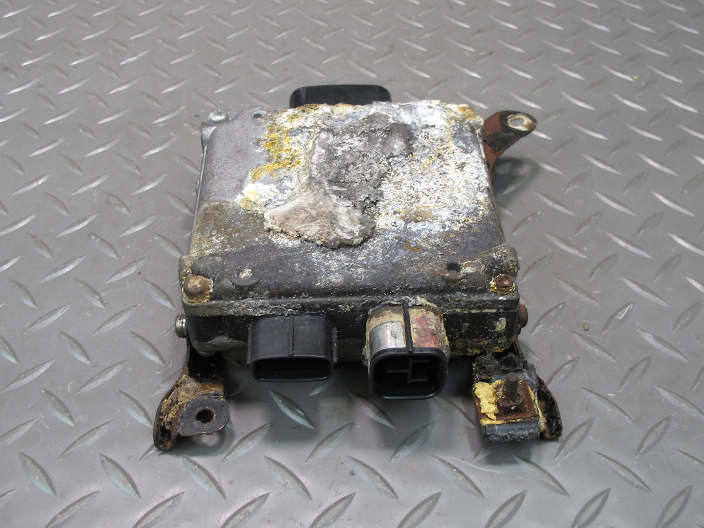 08-10 Lexus USE20L Is-f Power Steering Control Module 89650-53040 OEM