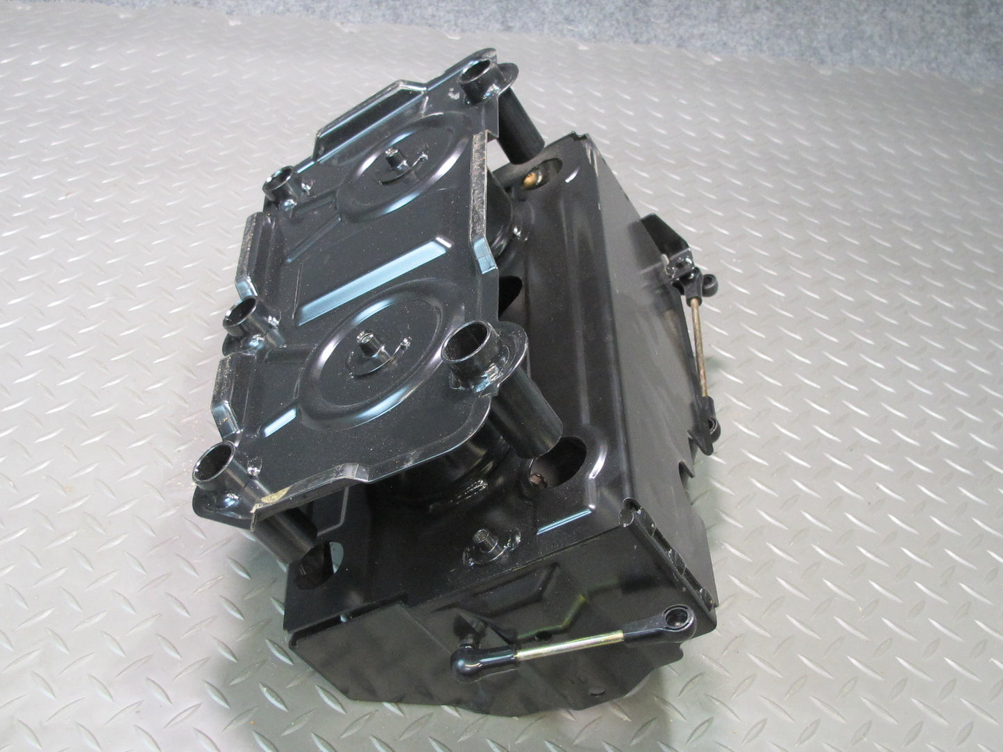 01-06 BMW E46 330ci Convertible Battery Tray Vibration Absorber Bracket Assy OEM