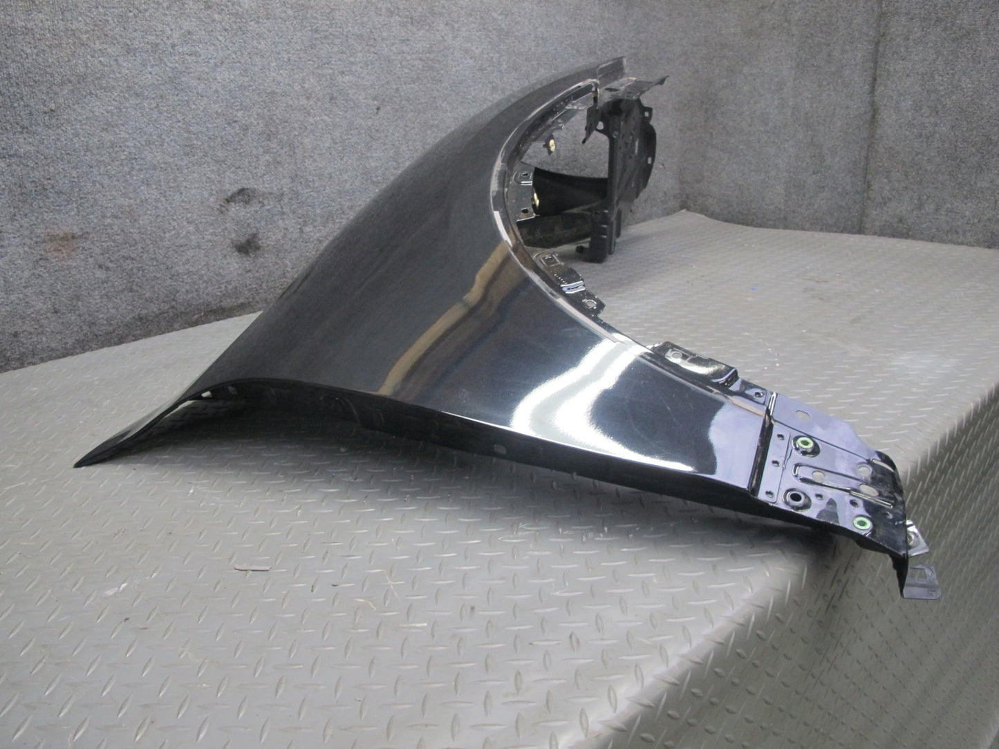 2011-2014 Porsche Cayenne 958 Front Right Pass Side Fender Panel Cover Black