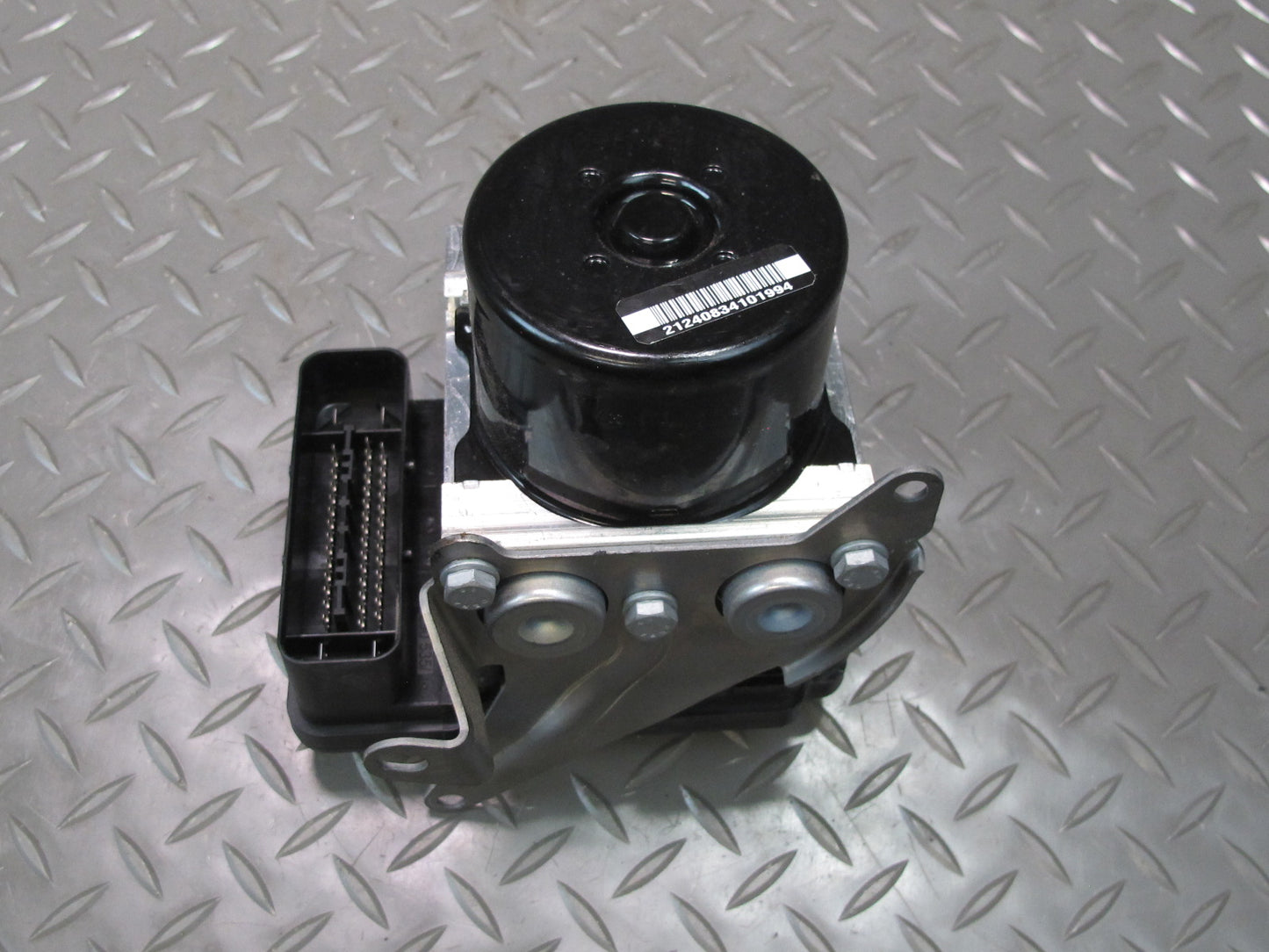 09-10 BMW E90 E92 E93 335i DSC Anti Lock Brake ABS Pump Module 6790146 OEM