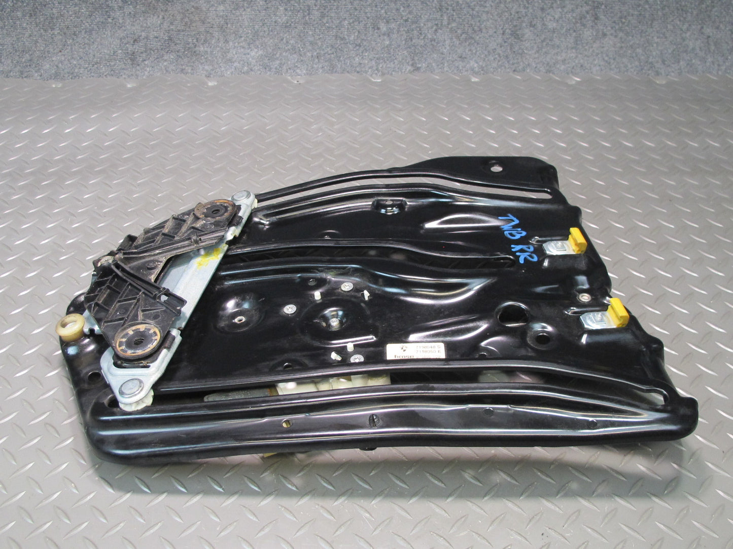 07-13 BMW E93 335i Convertible Rear Right Quarter Window Regulator w Motor OEM