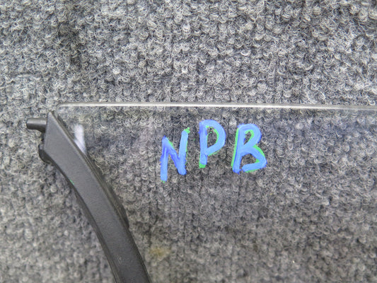 1997-2004 Porsche Boxster 986 Rear Center Wind Screen Wind Deflector Glass Panel