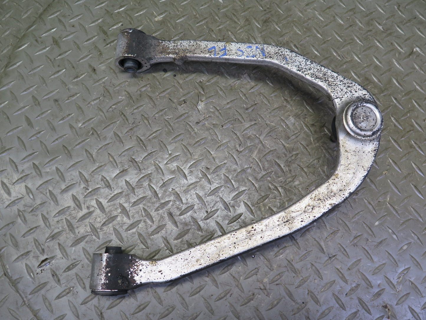 03-04 Nissan Z33 350Z Set of 3 Front Left Suspension Control Arm OEM