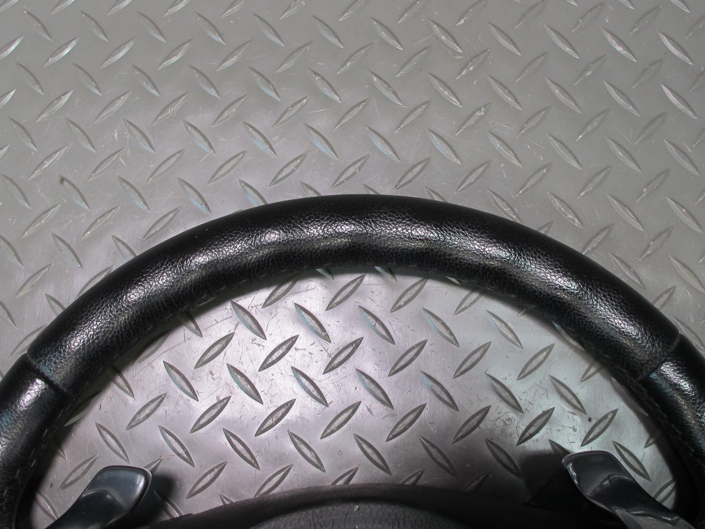 08-10 BMW E90 E92 E93 335i A/T Leather Sport Steering w Controls & Paddles OEM