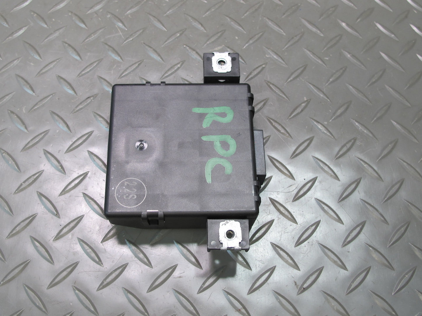 2011-2014 Porsche Cayenne 958 Gateway Control Module Unit 7PP907530N