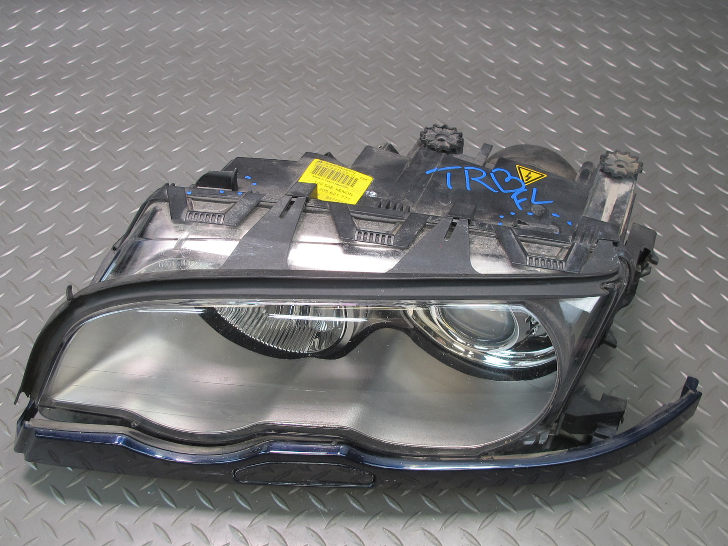 2001 BMW E46 330ci Coupe Convert Front Left Xenon HID Headlight Lamp w Trim OEM