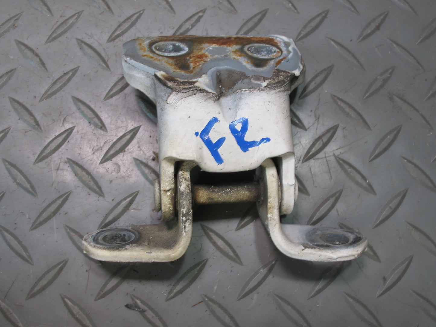 86-92 Toyota Supra MK3 MA70L Left & Right Door Upper & Lower Hinge Set White OEM