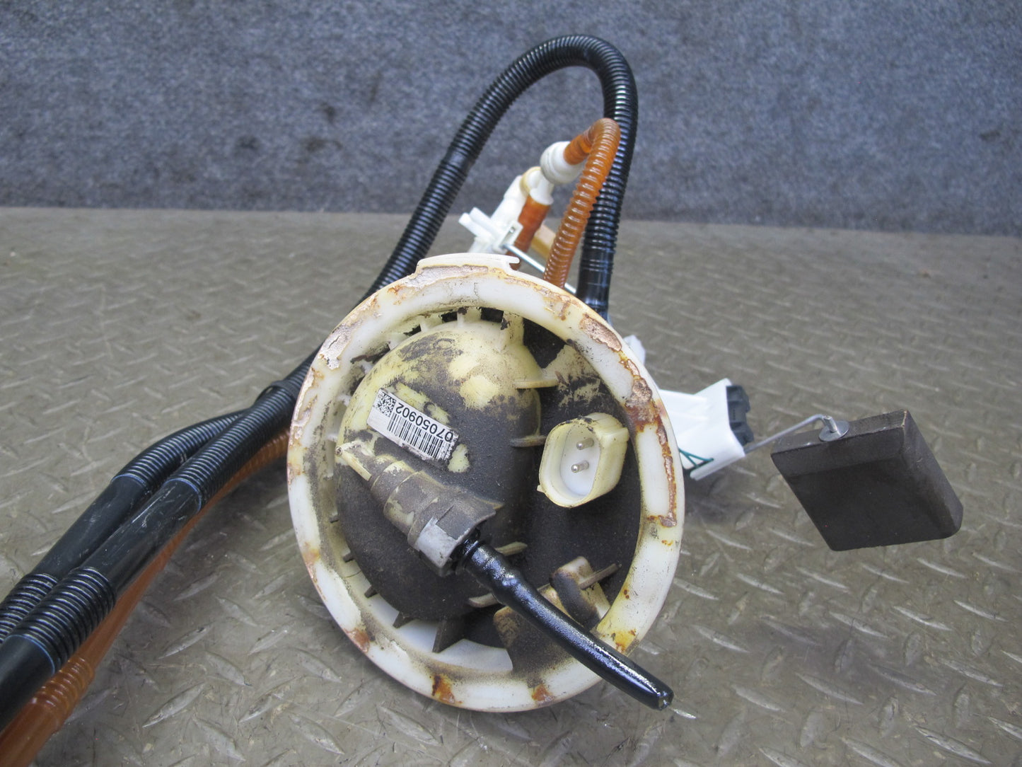 07-13 BMW E90 E92 E93 335i N54 Set of 2 Fuel Pump Level Sensor Sending Unit OEM