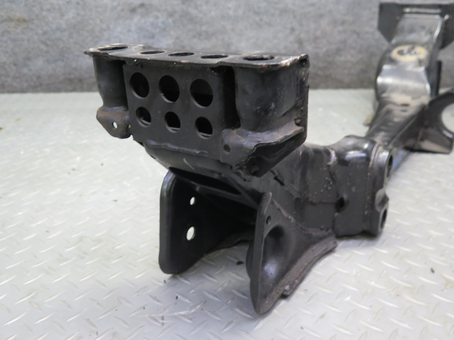 03-09 Nissan 350Z Z33 Front Suspension Subframe Crossmember Carrier 68K Mile OEM