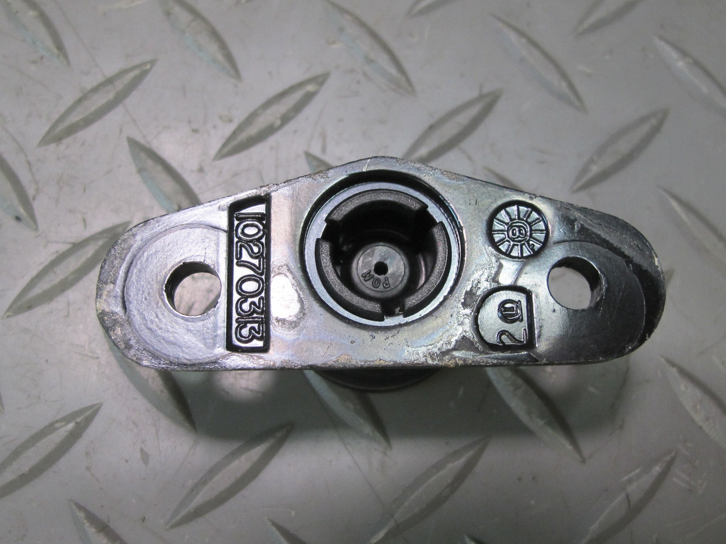 97-04 Chevrolet Corvette C5 TOP Roof Targa Lock Latch Striker Catch Set OEM