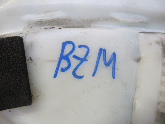 96-98 BMW E36/7 Z3 Windshied Washer Fluid Reservoir Tank 5L w Pump OEM