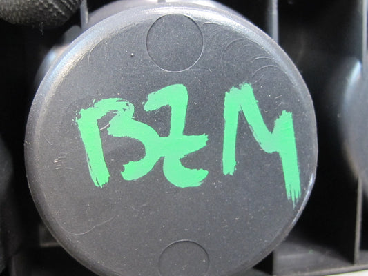 96-02 BMW E36/7 Z3 Center Console Armrest CUP Holder w Valet Insert 1469516 OEM