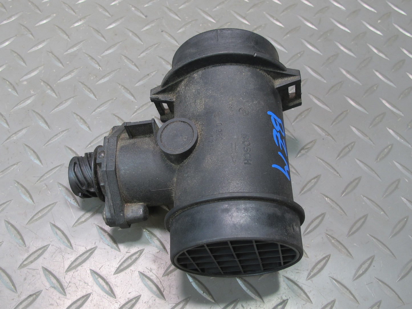 96-98 BMW E36/7 Z3 1.9L M44 Mass Air Flow Meter MAF Sensor 1736224 OEM