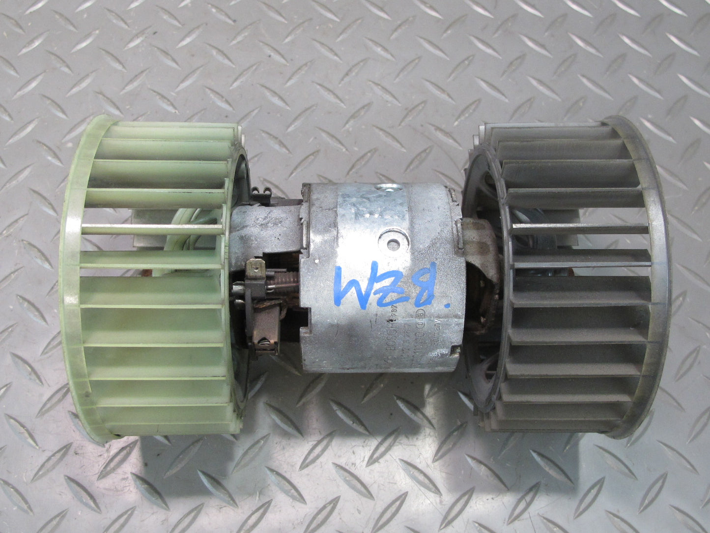 96-99 BMW E36/7 Z3 AC Heater Blower Motor Fan OEM
