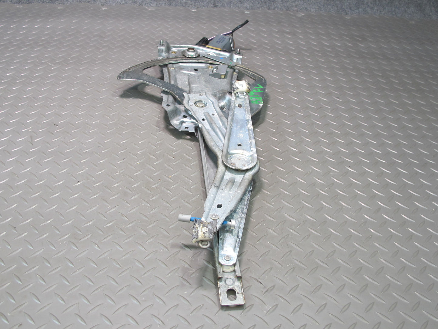 96-02 BMW E36/7 Z3 Roadster Left Driver Door Window Regulator w Motor OEM