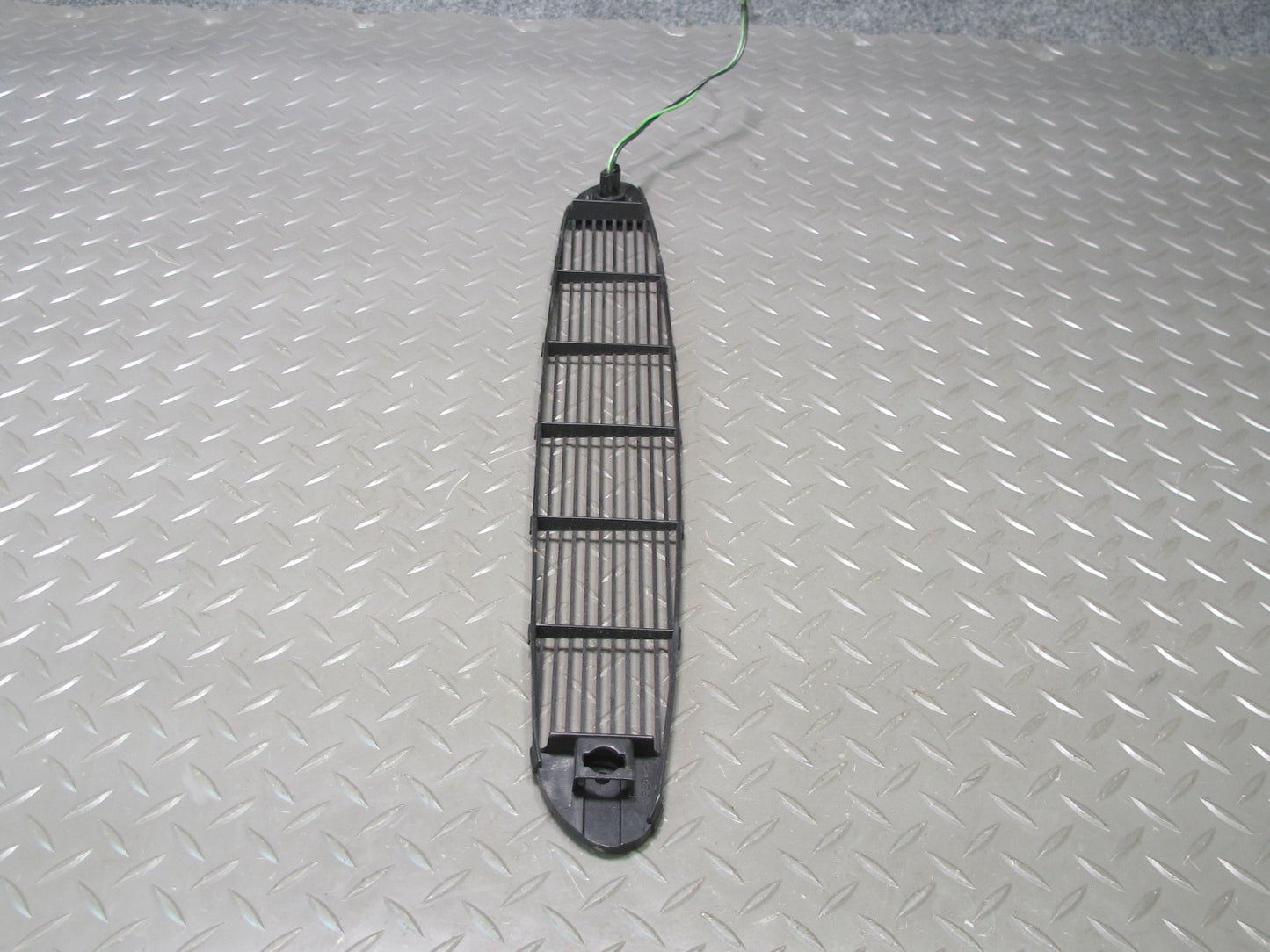 97-04 Chevrolet Corvette C5 Set of 4 Dash Front Left & Right Air Vent Grille OEM