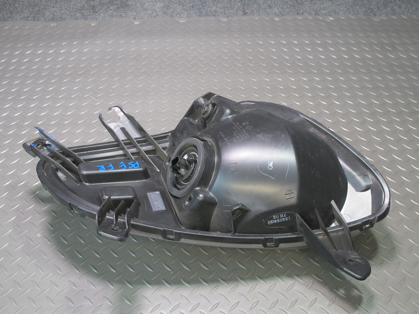 06-09 Pontiac Solstice Front Right Halogen Headlight Lamp 15885809 OEM