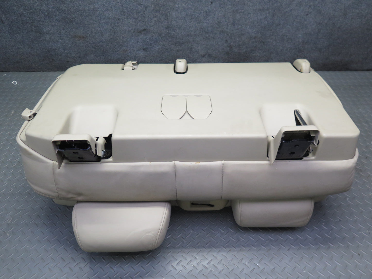 2006-2007 Lexus UZJ100L LX470 Rear Second 2ND ROW Left & Right Leather Seat Set