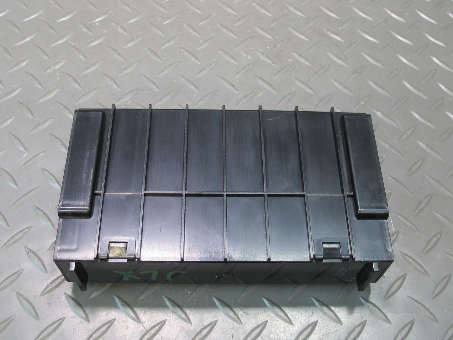 2003-2007 Lexus UZJ100L LX470 A/C Air Condition Amplifier Control Module OEM