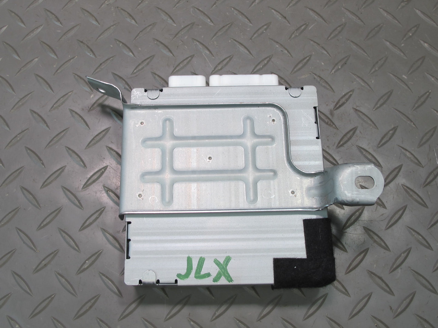 2003-2007 Lexus UZJ100L LX470 Tilt & Telescopic Steering Column Control Module