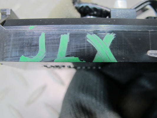 03-07 Lexus UZJ100L LX470 Right Passenger Seat Belt Warning Light 86860-0W100